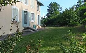 Casa Verde Baria